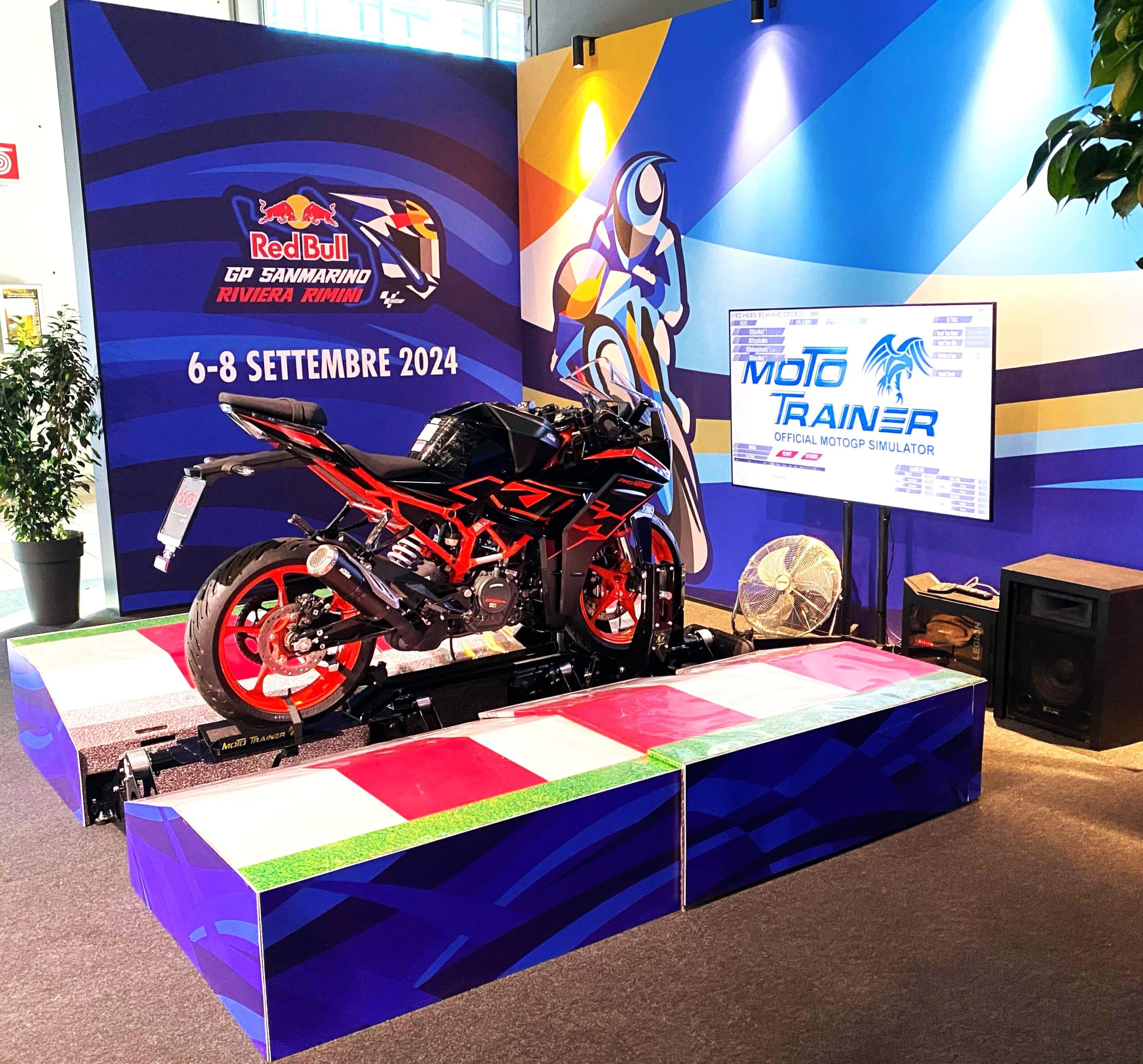 redbull, event, simulator, customer experience, mototrainer, motorcycle, ktm, italia,